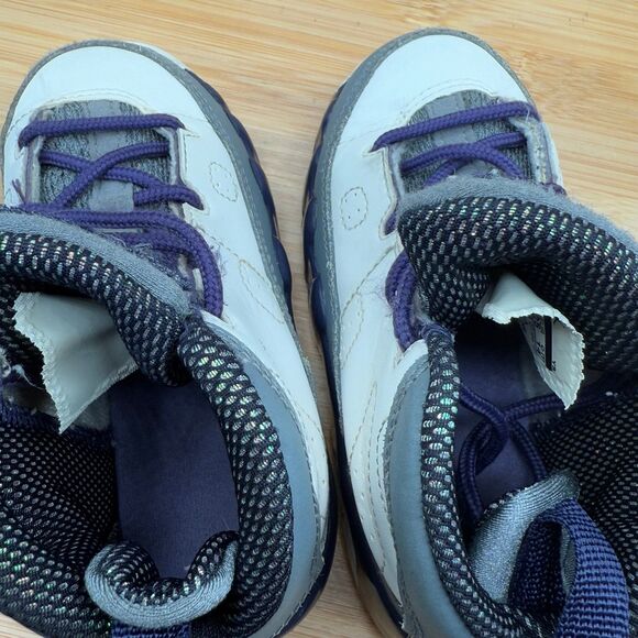 Jordan Kid's Size 8C Retro 9 Sneakers "Baron" White Concord Grape - Picture 11 of 11